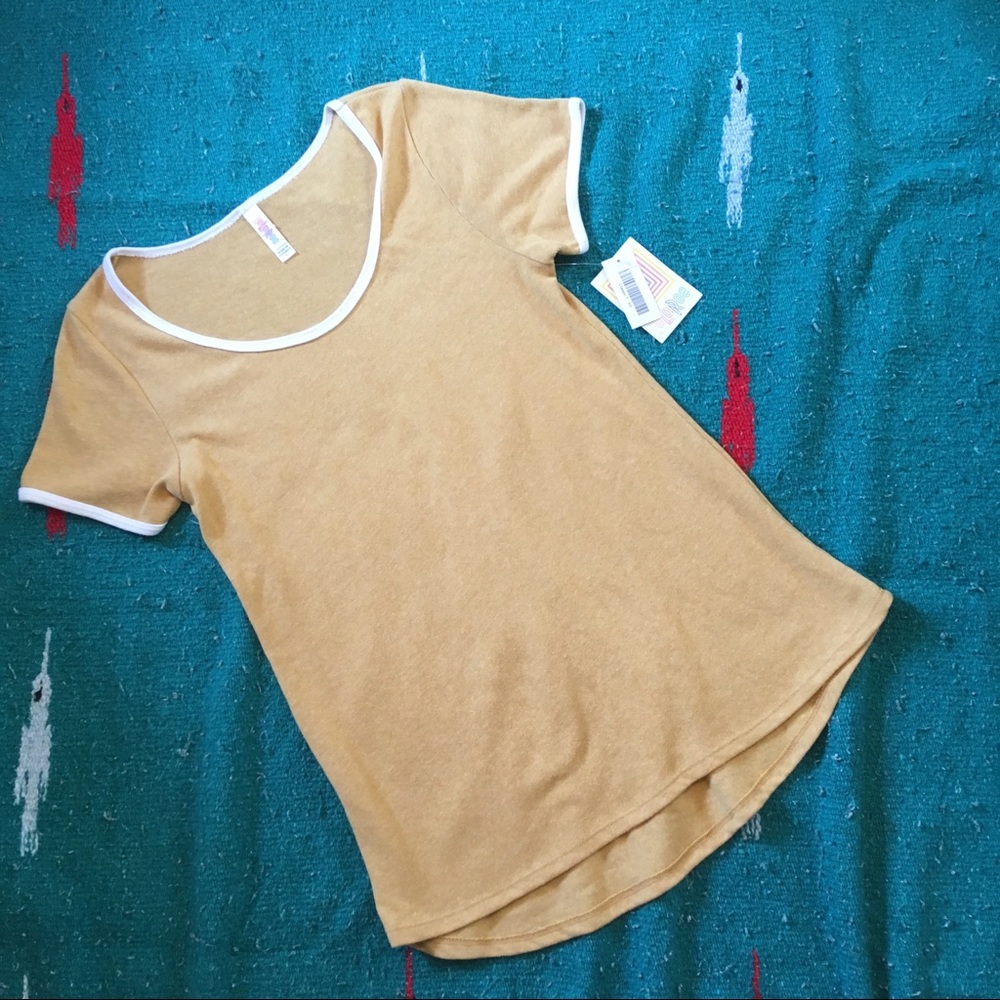 LulaRoe Mustard Classic T